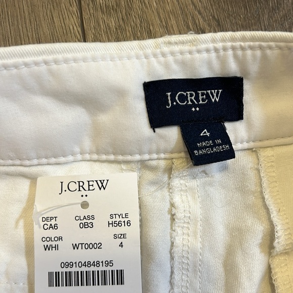 J. Crew 3 1/2 Short - Picture 3 of 4